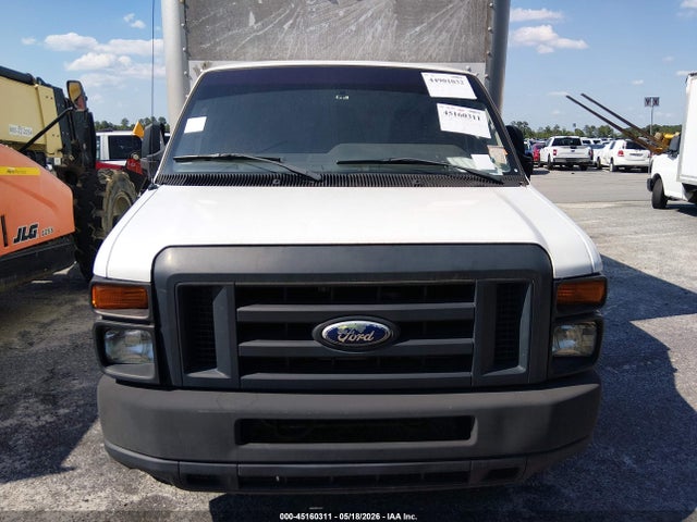 45160311 :رقم المزاد ، 1FDWE3FLXFDA22339 vin ، 2015 Ford E-350 Cutaway مزاد بيع