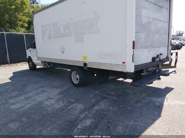 45160311 :رقم المزاد ، 1FDWE3FLXFDA22339 vin ، 2015 Ford E-350 Cutaway مزاد بيع