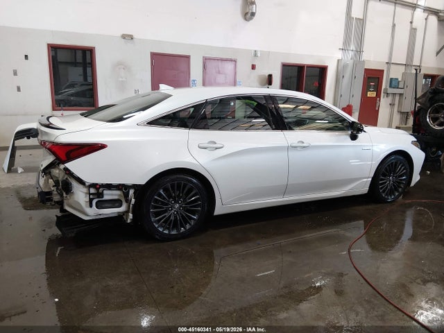 45160341 :رقم المزاد ، 4T1B21FB3KU008747 vin ، 2019 Toyota Avalon Hybrid Xse مزاد بيع