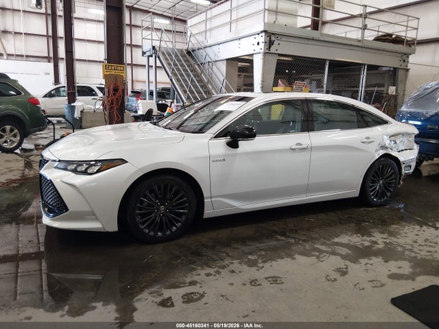 45160341 :رقم المزاد ، 4T1B21FB3KU008747 vin ، 2019 Toyota Avalon Hybrid Xse مزاد بيع