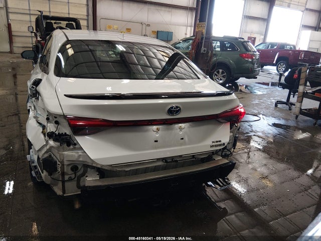 45160341 :رقم المزاد ، 4T1B21FB3KU008747 vin ، 2019 Toyota Avalon Hybrid Xse مزاد بيع