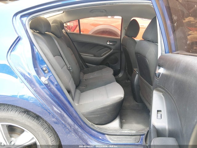 KIA FORTE S 2018 3KPFL4A74JE242948 Image 8