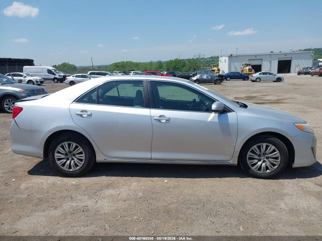 45160358 :رقم المزاد ، 4T4BF1FK5ER416780 vin ، 2014 Toyota Camry Le مزاد بيع