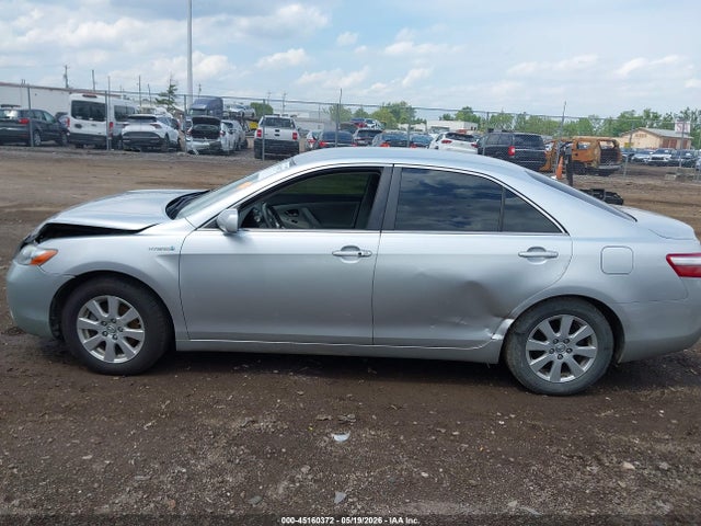 2007 Toyota Camry Hybrid მანქანა იყიდება აუქციონზე, vin: JTNBB46K173027134, აუქციონის ნომერი: 45160372