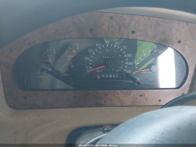 Продажа на аукционе авто 2000 Ford F550 Super Duty Stripped Chass, vin: 3FCNF53SXYJA04047, номер лота: 45160375
