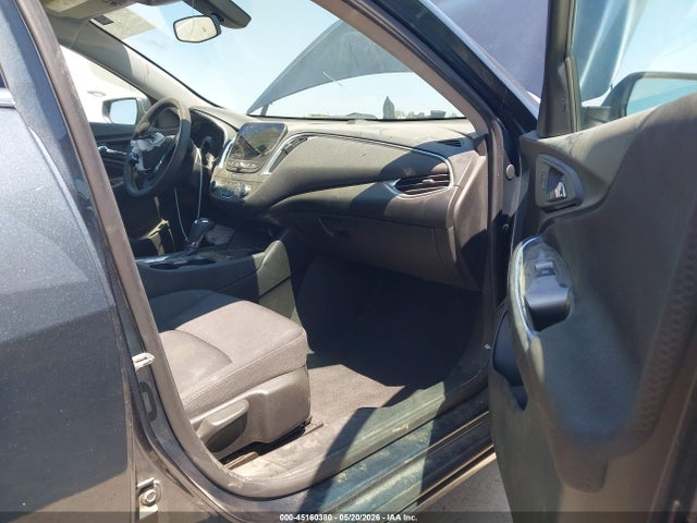 1G1ZD5ST1LF049170 Chevrolet Malibu Fwd Lt