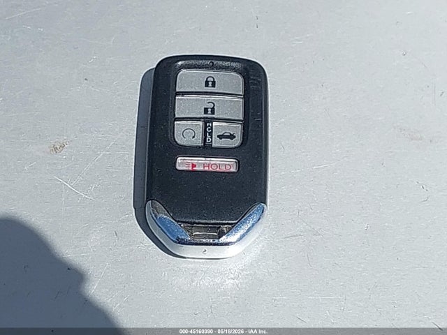 Продажа на аукционе авто 2017 Honda Civic Ex-l, vin: 2HGFC1F72HH646886, номер лота: 45160390