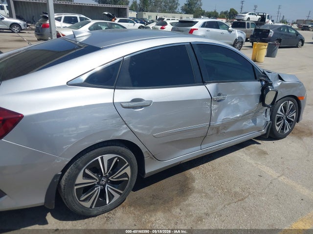 Продажа на аукционе авто 2017 Honda Civic Ex-l, vin: 2HGFC1F72HH646886, номер лота: 45160390