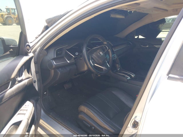 Продажа на аукционе авто 2017 Honda Civic Ex-l, vin: 2HGFC1F72HH646886, номер лота: 45160390
