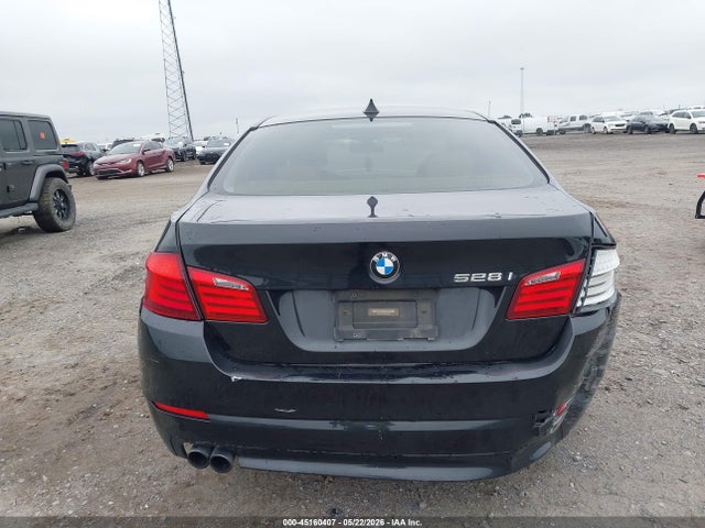Продажа на аукционе авто 2011 Bmw 528i, vin: WBAFR1C55BC749565, номер лота: 45160407