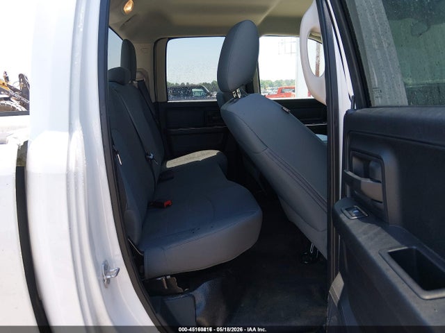 Продажа на аукционе авто 2017 Ram 1500 Tradesman  4x4 6'4 Box, vin: 1C6RR7FGXHS602048, номер лота: 45160416