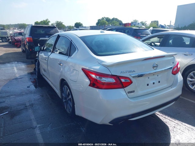 Продажа на аукционе авто 2017 Nissan Altima 2.5 Sl, vin: 1N4AL3AP4HC163016, номер лота: 45160424