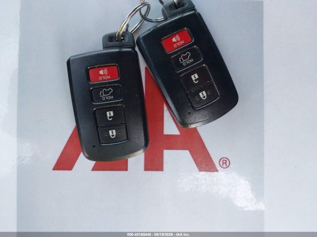 JTMJJREV1HD117438 Toyota Rav4 Hybrid Se