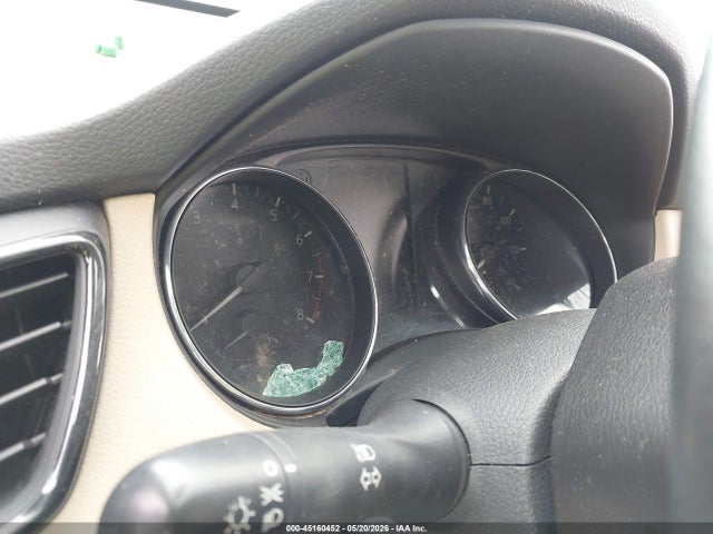 Nissan ROGUE SV 2017 5N1AT2MV3HC733033 Image 15