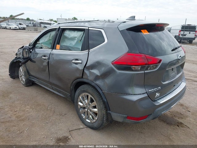 Nissan ROGUE SV 2017 5N1AT2MV3HC733033 Image 3