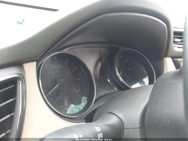 Nissan ROGUE SV 2017 5N1AT2MV3HC733033 Image 7