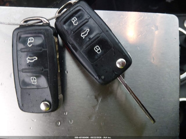Продаж на аукціоні авто 2012 Volkswagen Beetle 2.0t, vin: 3VW4A7AT0CM634598, номер лоту: 45160496