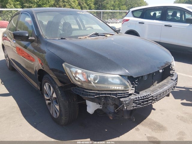 Продажа на аукционе авто 2015 Honda Accord Lx, vin: 1HGCR2F33FA010252, номер лота: 45160570