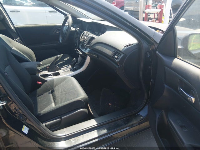 Продажа на аукционе авто 2015 Honda Accord Lx, vin: 1HGCR2F33FA010252, номер лота: 45160570