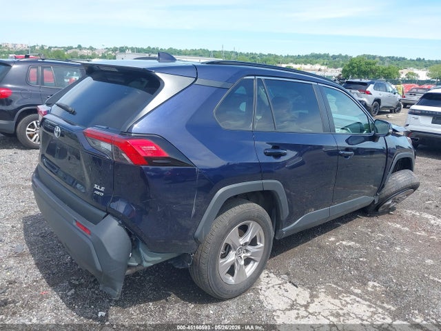 2T3P1RFV6NW271747 Toyota Rav4 Xle