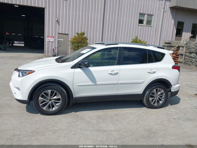 Продажа на аукционе авто 2017 Toyota Rav4 Hybrid Xle, vin: JTMRJREV0HD106790, номер лота: 45160607