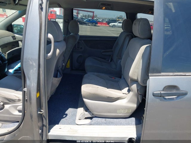 2004 Toyota Sienna Le მანქანა იყიდება აუქციონზე, vin: 5TDZA23C84S198786, აუქციონის ნომერი: 45160616
