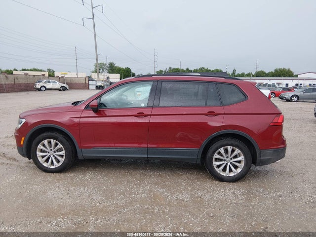Продаж на аукціоні авто 2018 Volkswagen Tiguan 2.0t S, vin: 3VV1B7AX8JM022461, номер лоту: 45160617