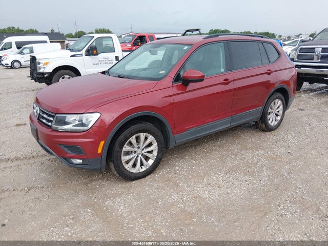 Продаж на аукціоні авто 2018 Volkswagen Tiguan 2.0t S, vin: 3VV1B7AX8JM022461, номер лоту: 45160617