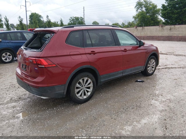 Продаж на аукціоні авто 2018 Volkswagen Tiguan 2.0t S, vin: 3VV1B7AX8JM022461, номер лоту: 45160617