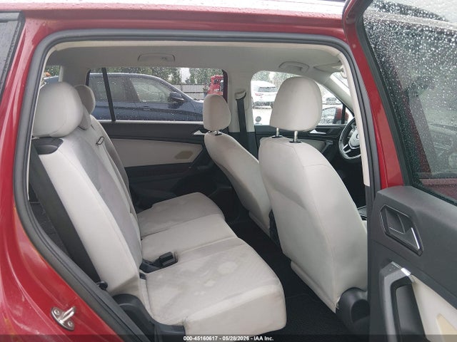 Продаж на аукціоні авто 2018 Volkswagen Tiguan 2.0t S, vin: 3VV1B7AX8JM022461, номер лоту: 45160617