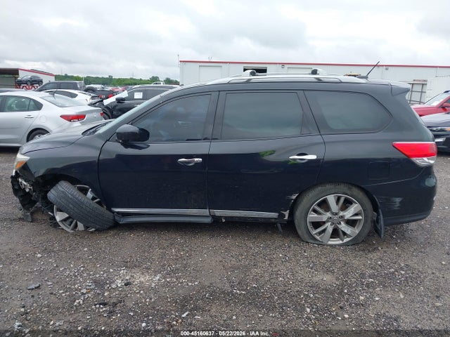 Продажа на аукционе авто 2016 Nissan Pathfinder Platinum, vin: 5N1AR2MMXGC671425, номер лота: 45160637