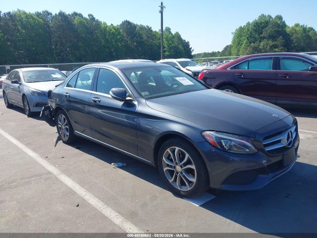 2015 Mercedes-benz C 300 4matic მანქანა იყიდება აუქციონზე, vin: 55SWF4KB7FU084986, აუქციონის ნომერი: 45160653