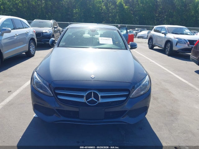 2015 Mercedes-benz C 300 4matic მანქანა იყიდება აუქციონზე, vin: 55SWF4KB7FU084986, აუქციონის ნომერი: 45160653