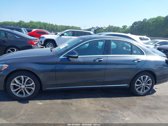 2015 Mercedes-benz C 300 4matic მანქანა იყიდება აუქციონზე, vin: 55SWF4KB7FU084986, აუქციონის ნომერი: 45160653