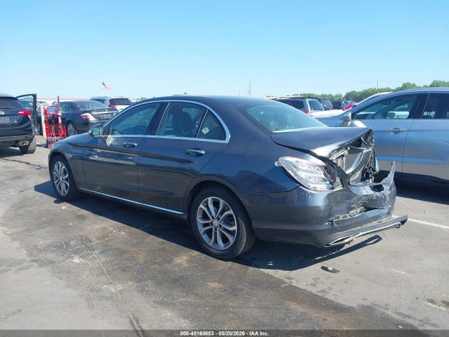 2015 Mercedes-benz C 300 4matic მანქანა იყიდება აუქციონზე, vin: 55SWF4KB7FU084986, აუქციონის ნომერი: 45160653