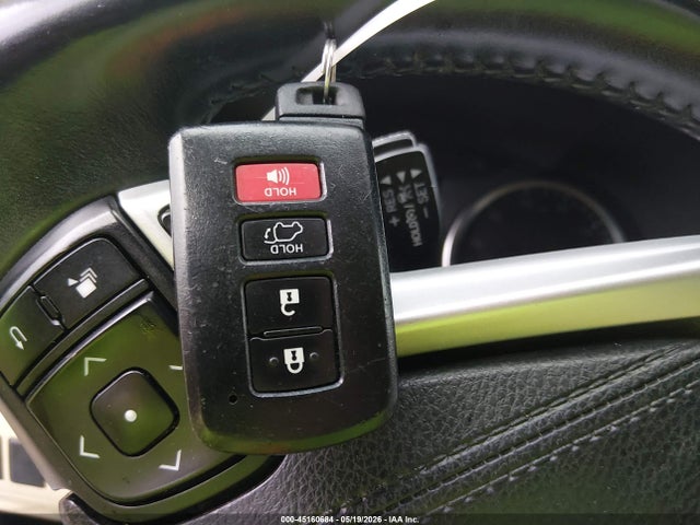 45160684 :رقم المزاد ، 5TDKZRFH9KS298242 vin ، 2019 Toyota Highlander Xle مزاد بيع