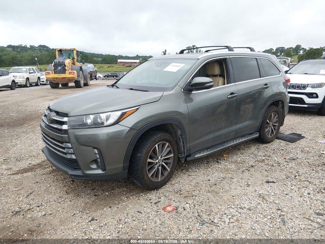 45160684 :رقم المزاد ، 5TDKZRFH9KS298242 vin ، 2019 Toyota Highlander Xle مزاد بيع