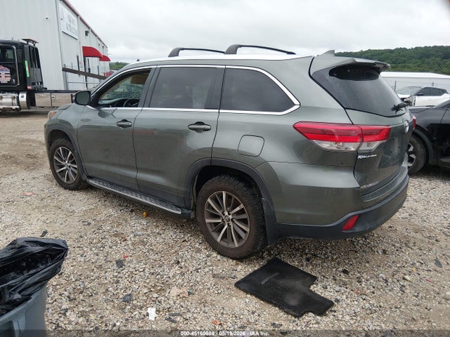 45160684 :رقم المزاد ، 5TDKZRFH9KS298242 vin ، 2019 Toyota Highlander Xle مزاد بيع