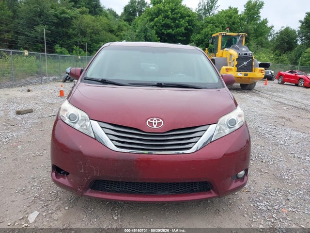 5TDYK3DC4ES497397 Toyota Sienna Xle V6 8 Passenger