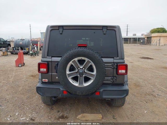 1C4HJXEN1LW180460 Jeep Wrangler Unlimited Sahara 4x4