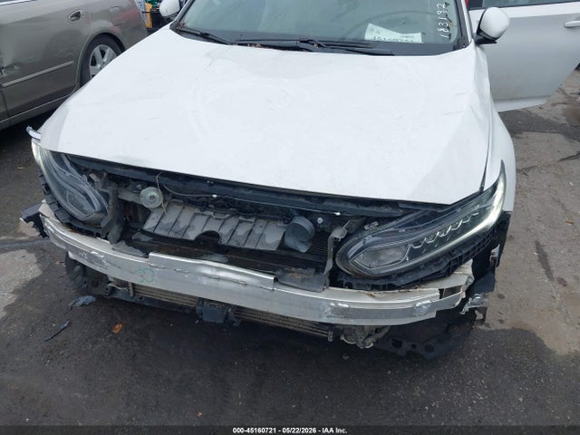 45160721 :رقم المزاد ، 1HGCV1F12JA183192 vin ، 2018 Honda Accord Lx مزاد بيع