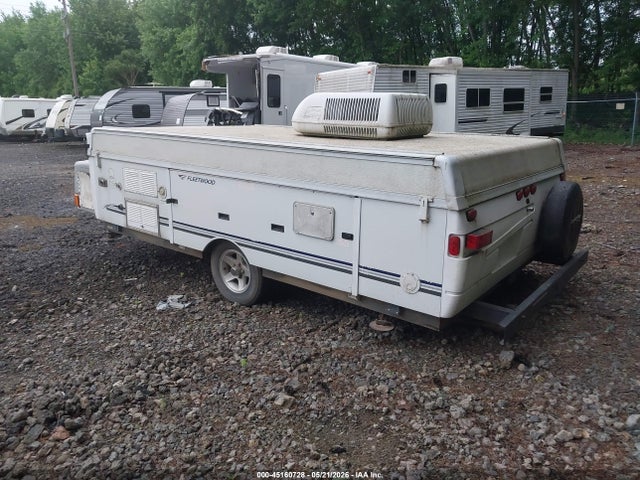 45160728 :رقم المزاد ، 4CE678H1677292010 vin ، 2007 Fleetwood Bayside 4178 Pop Up Camper مزاد بيع