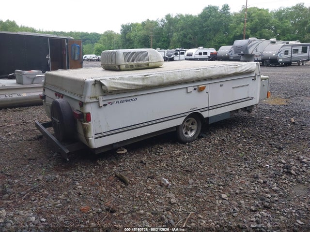 45160728 :رقم المزاد ، 4CE678H1677292010 vin ، 2007 Fleetwood Bayside 4178 Pop Up Camper مزاد بيع