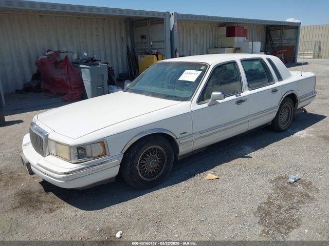 Aukcja sprzedaży 1994 Lincoln Town Car Executive, vin: 1LNLM81W1RY708576, numer aukcji: 45160757