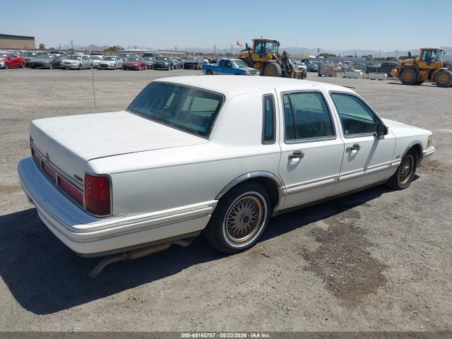 Aukcja sprzedaży 1994 Lincoln Town Car Executive, vin: 1LNLM81W1RY708576, numer aukcji: 45160757
