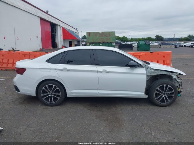 3VWBM7BU7PM060545 Volkswagen Jetta 1.5t Sport