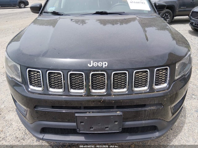 3C4NJDBB6KT689427 Jeep Compass Latitude 4x4