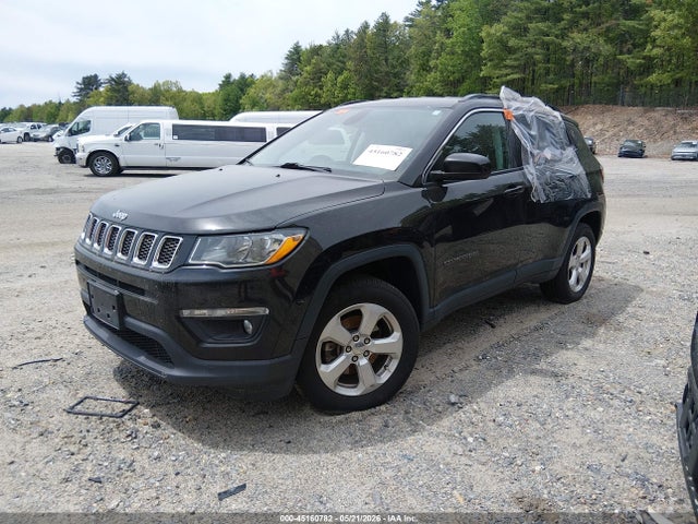 3C4NJDBB6KT689427 Jeep Compass Latitude 4x4