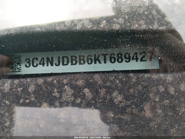 3C4NJDBB6KT689427 Jeep Compass Latitude 4x4