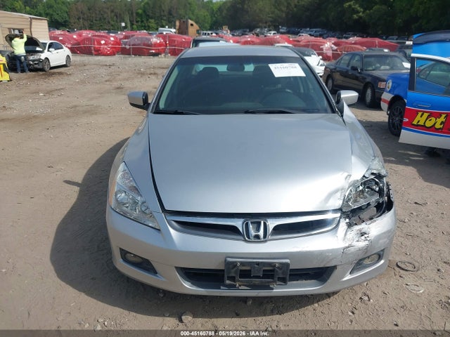 Продажа на аукционе авто 2007 Honda Accord 2.4 Se, vin: JHMCM56357C008182, номер лота: 45160788